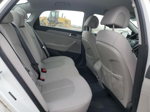 2016 HYUNDAI SONATA SE - 5NPE24AF1GH290367