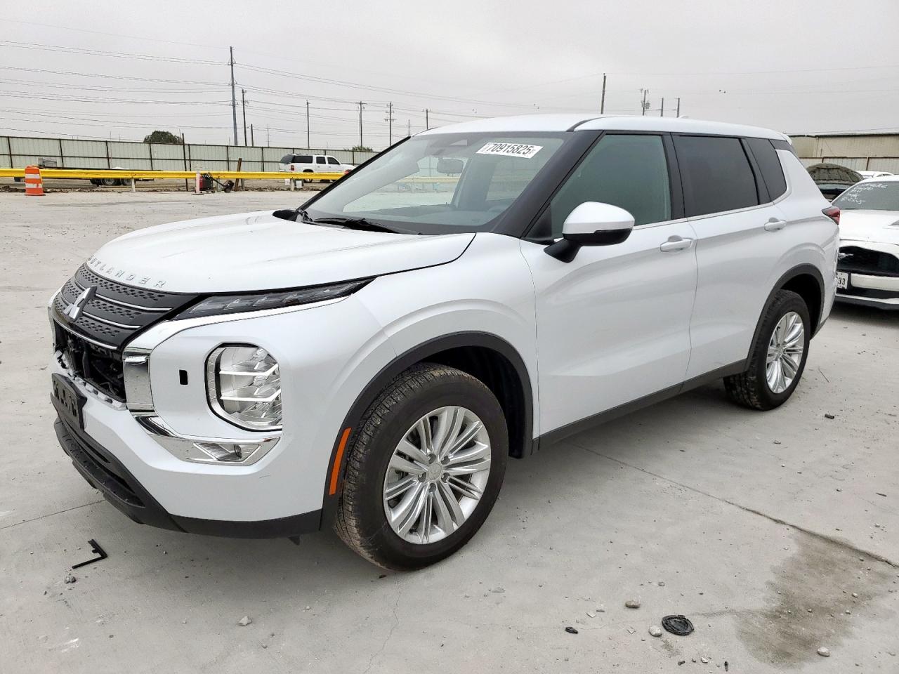 MITSUBISHI OUTLANDER ES