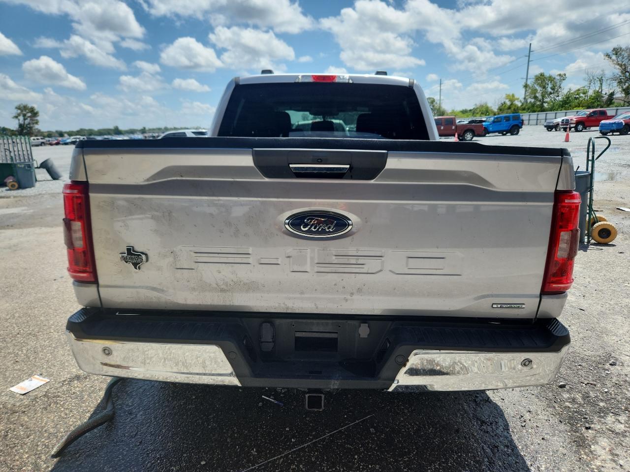 FORD F-150 SUPERCREW