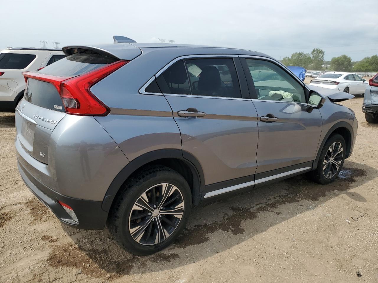 MITSUBISHI ECLIPSE SE