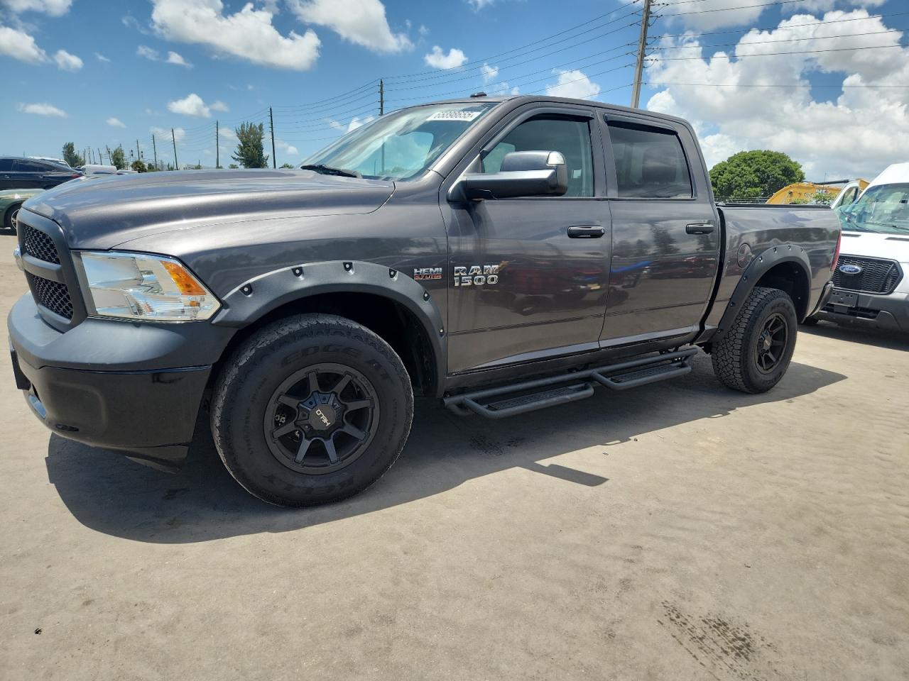 RAM 1500 ST