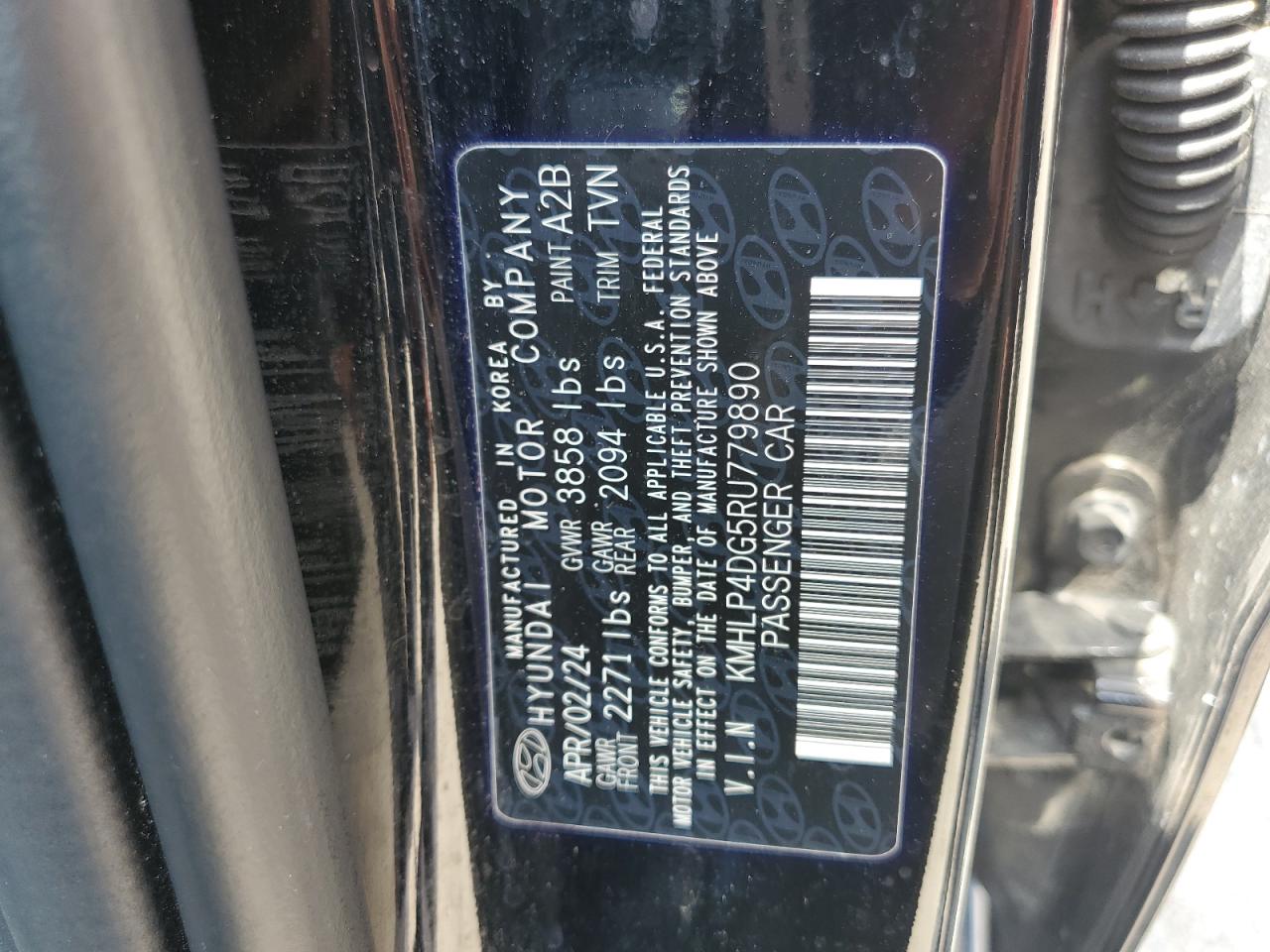 HYUNDAI ELANTRA LIMITED