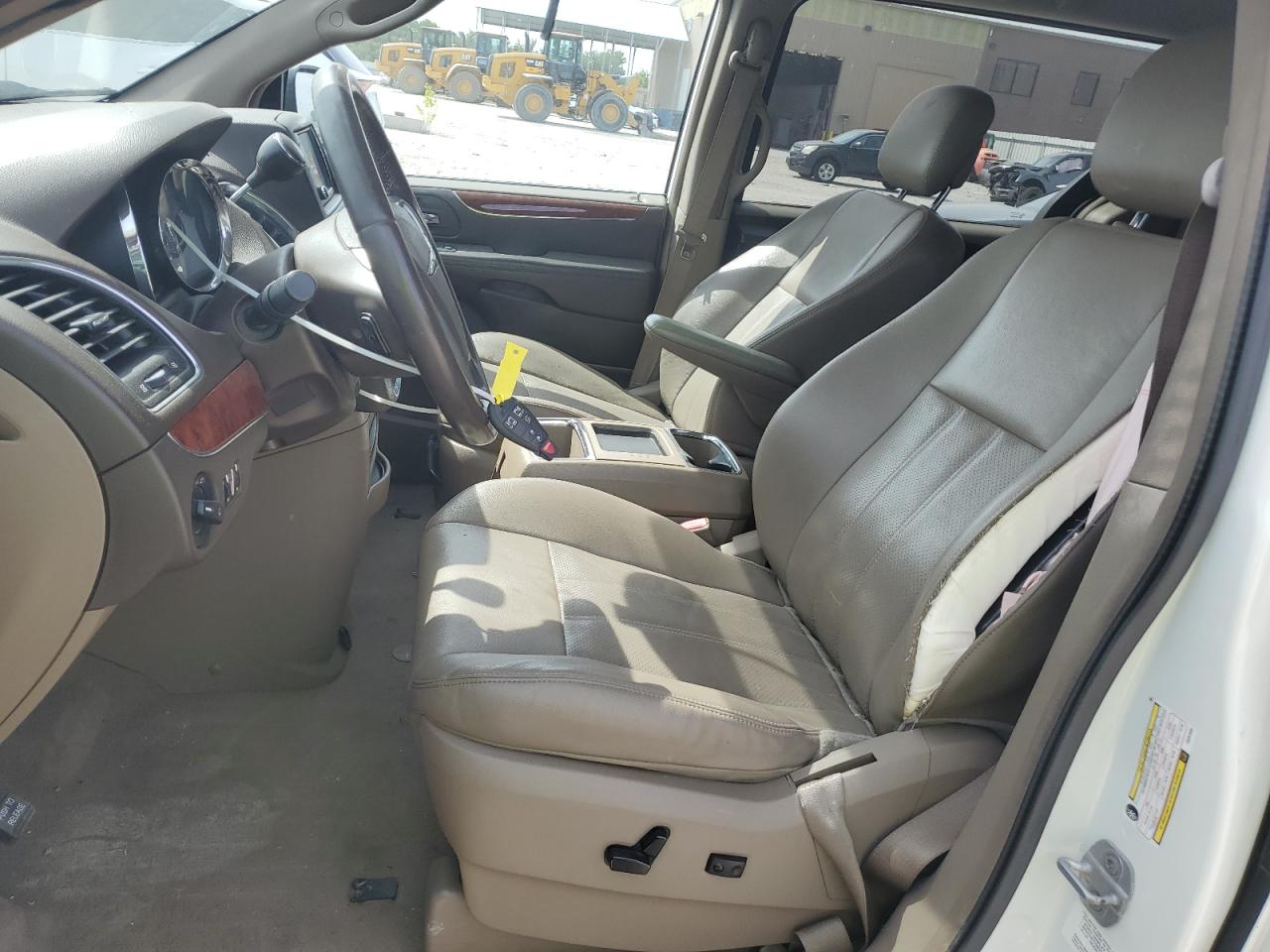 CHRYSLER TOWN & COUNTRY TOURING