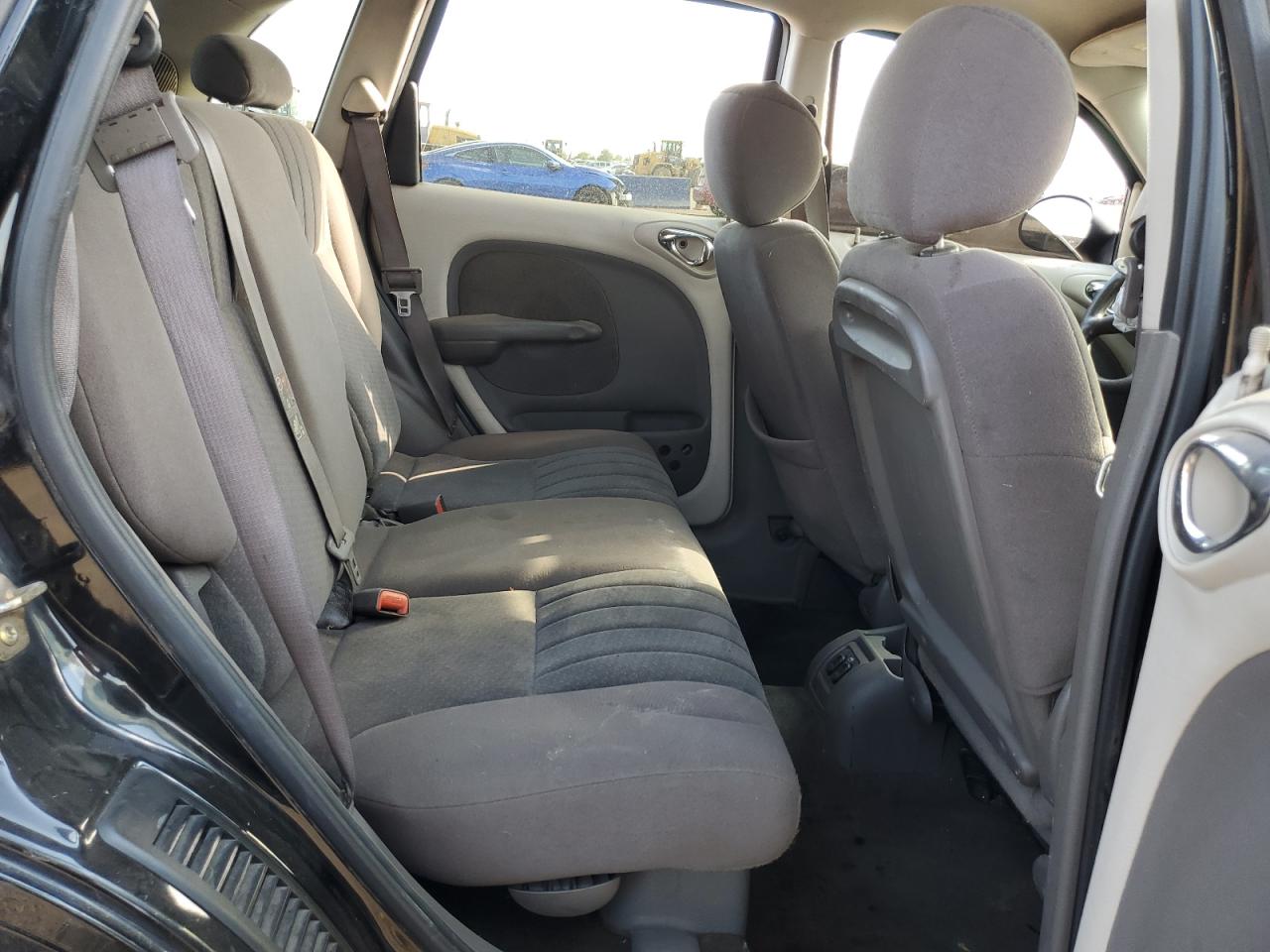 Lot #3270109785 2004 CHRYSLER PT CRUISER