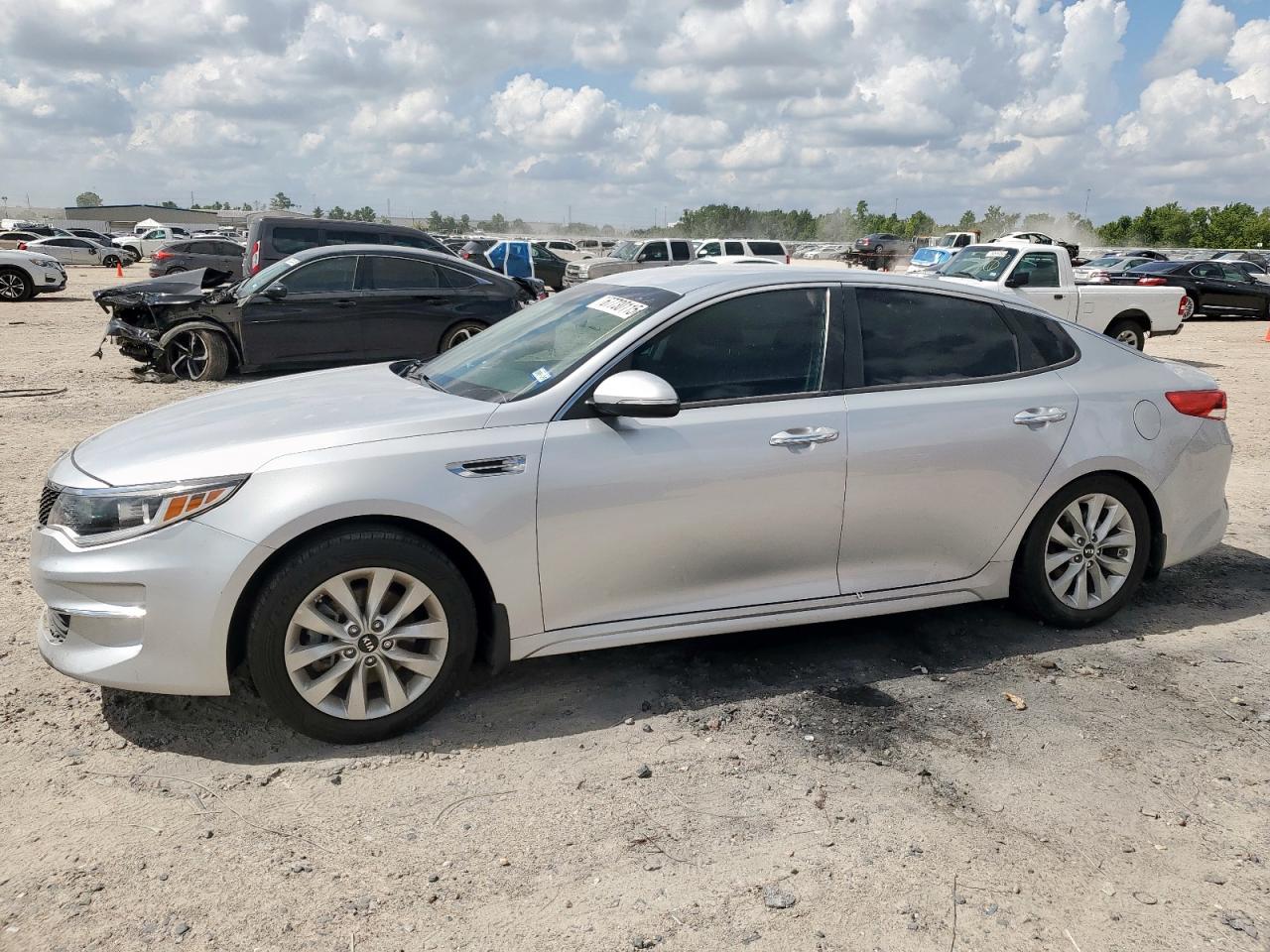 KIA OPTIMA LX
