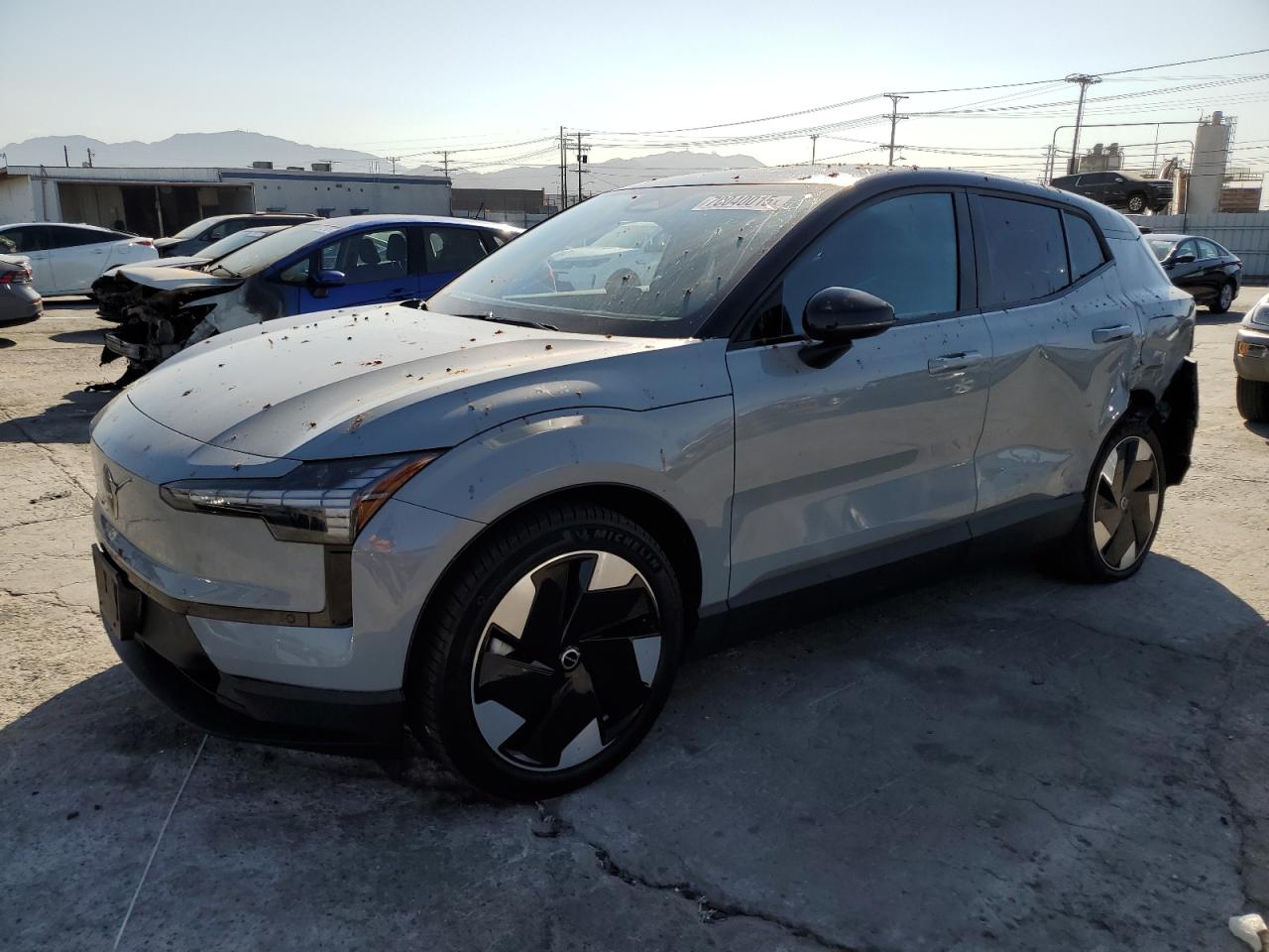 VOLVO EX30 PLUS