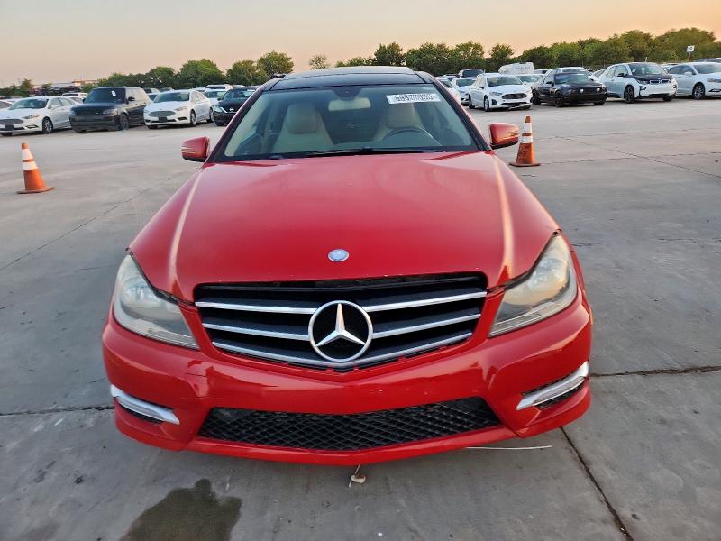 2014 MERCEDES-BENZ C 250 - WDDGJ4HB8EG266542
