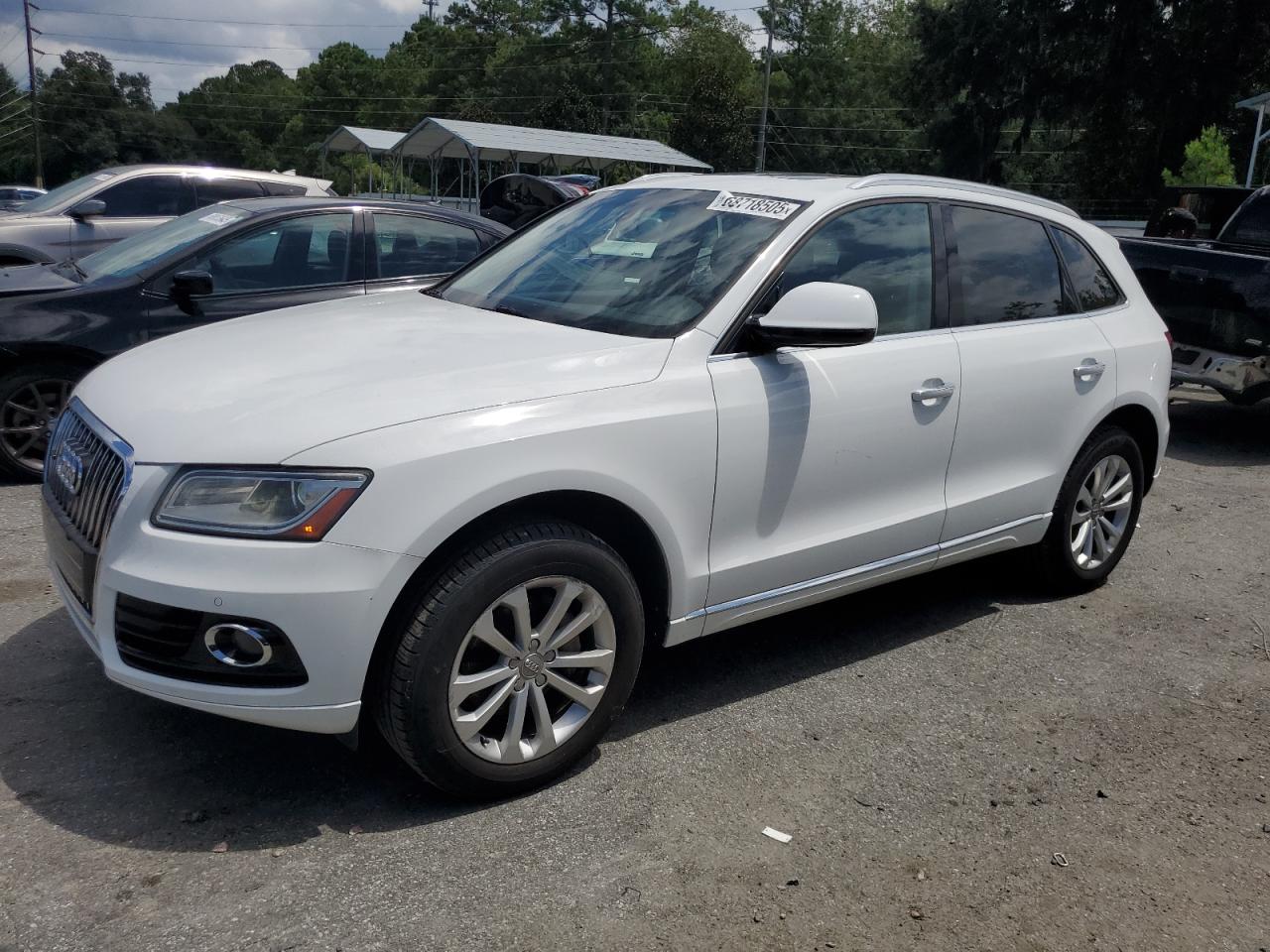 AUDI Q5 PREMIUM PLUS