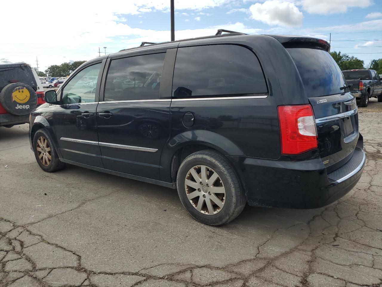CHRYSLER TOWN & COUNTRY TOURING