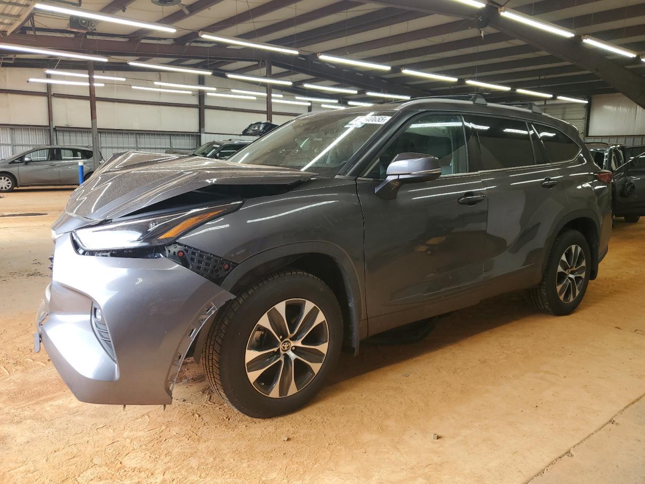 TOYOTA HIGHLANDER XLE