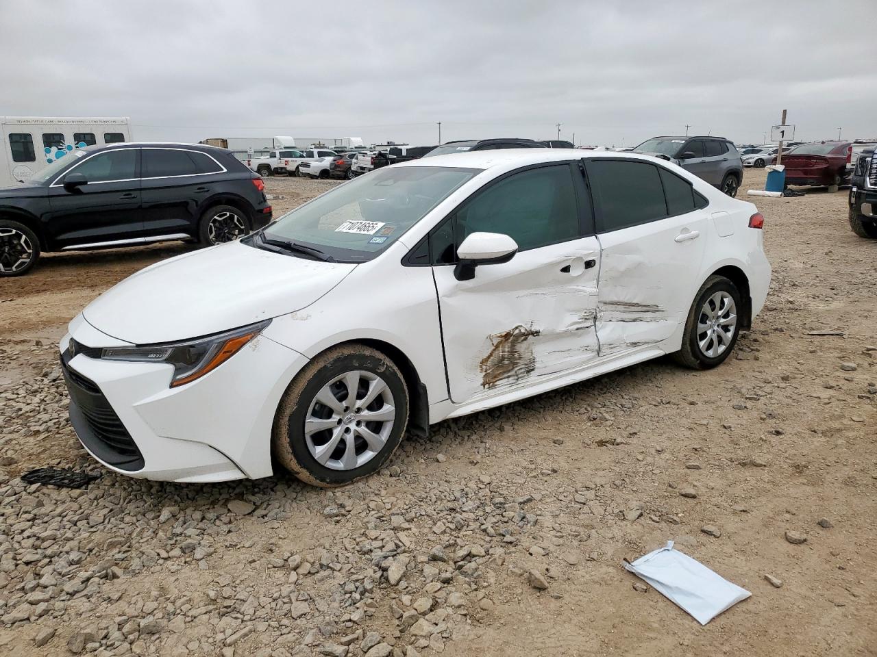 TOYOTA COROLLA LE