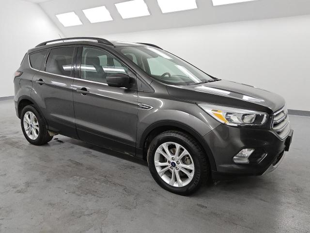 2018 FORD ESCAPE SE 1FMCU0GDXJUC61376