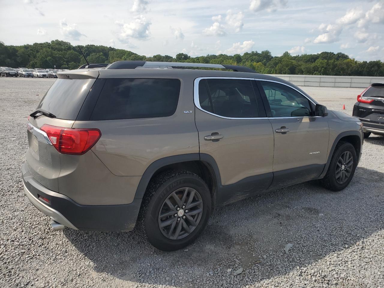 GMC ACADIA SLT-1