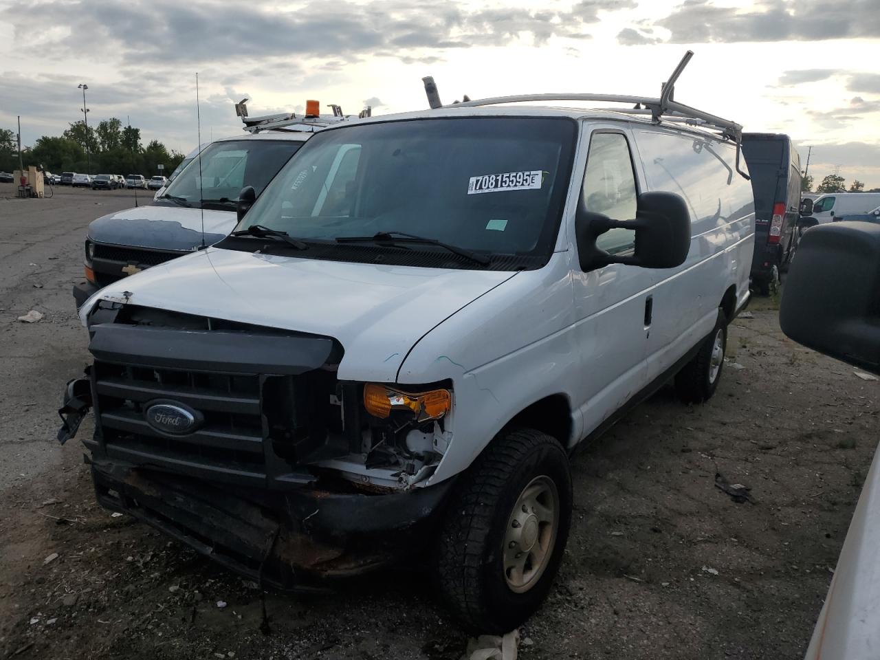 FORD ECONOLINE E250 VAN