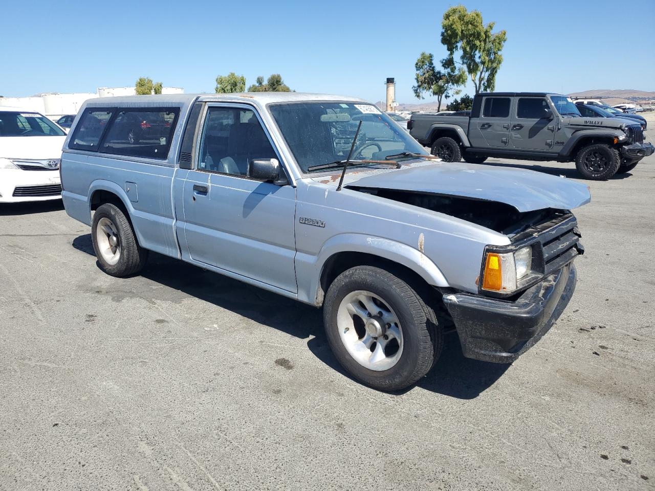 Lot #3308258164 1991 MAZDA B2200 SHORT BED