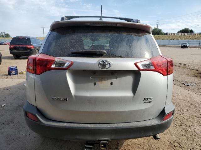 2015 TOYOTA RAV4 XLE - JTMRFREV6FJ042402