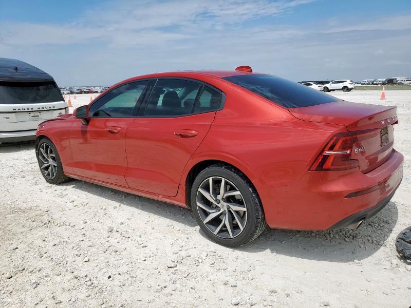 2019 VOLVO S60 T6 MOM 7JRA22TK0KG014712