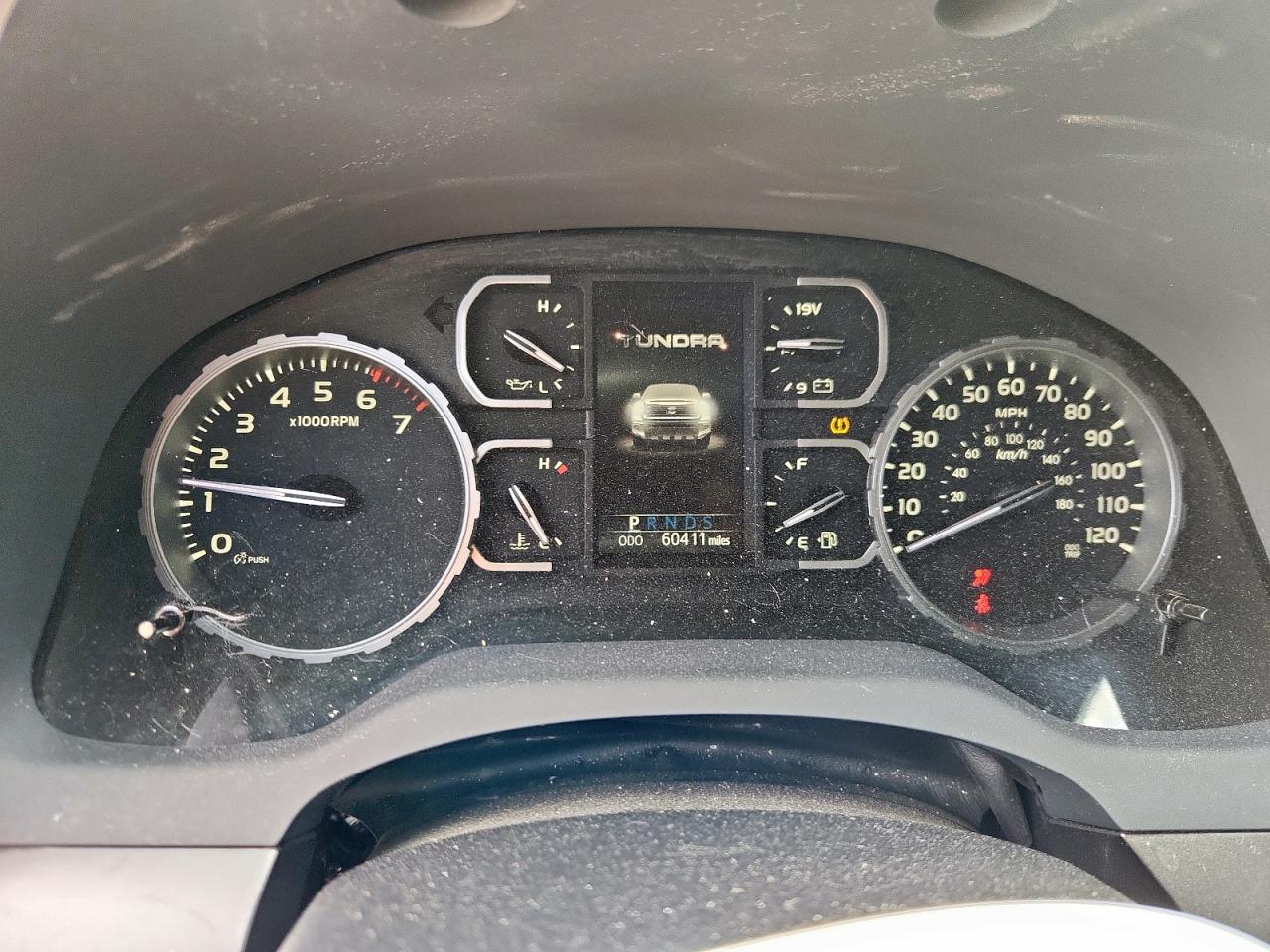 TOYOTA TUNDRA CREWMAX SR5