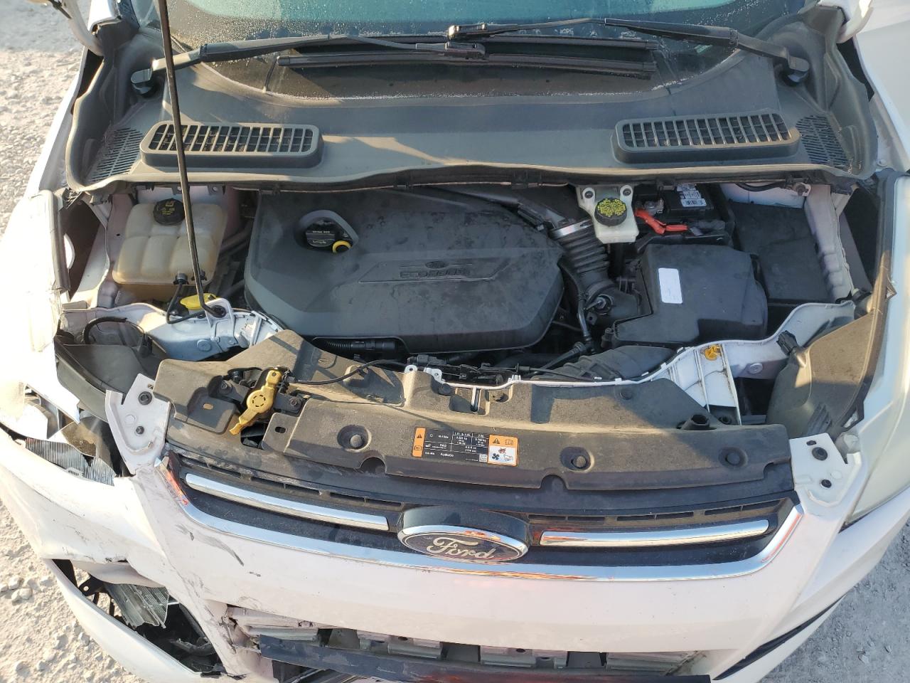 FORD ESCAPE TITANIUM