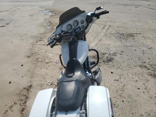 2013 HARLEY-DAVIDSON FLHX STREE 1HD1KBM13DB637034