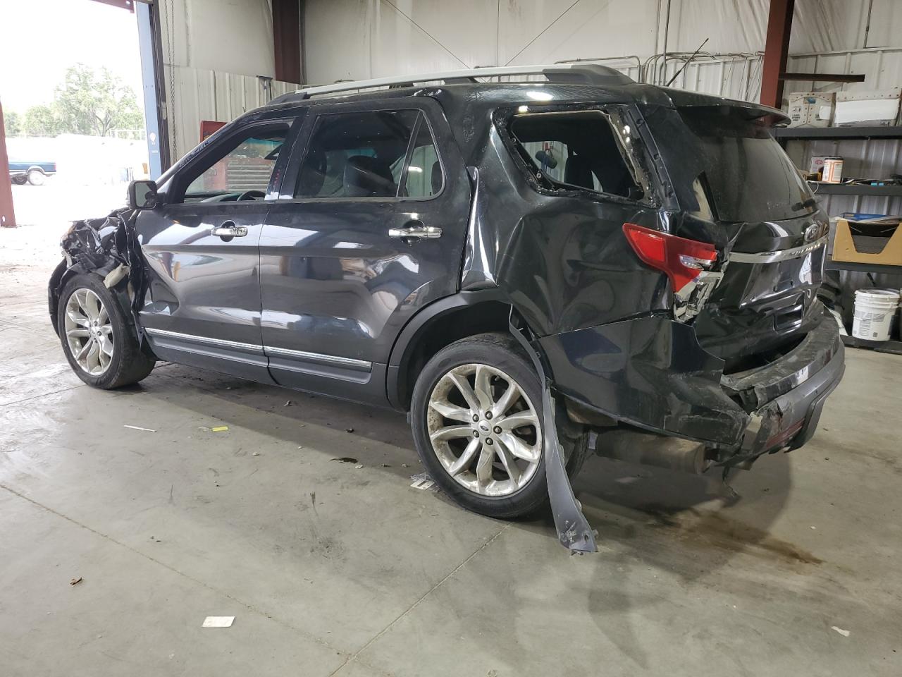 FORD EXPLORER LIMITED