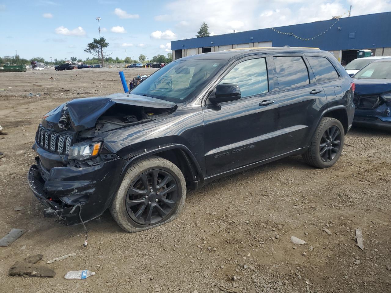 JEEP GRAND CHEROKEE LAREDO