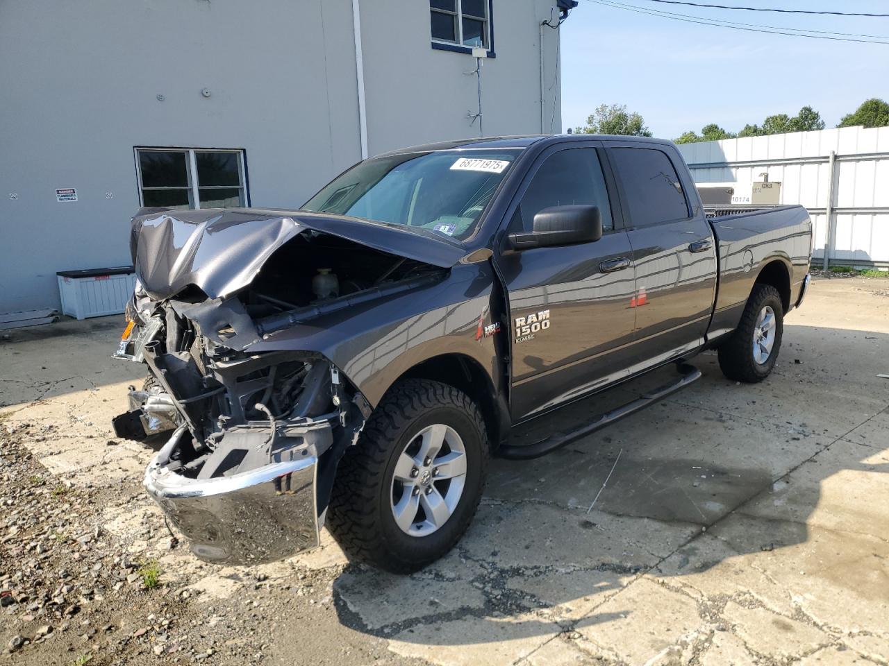 RAM 1500 SLT