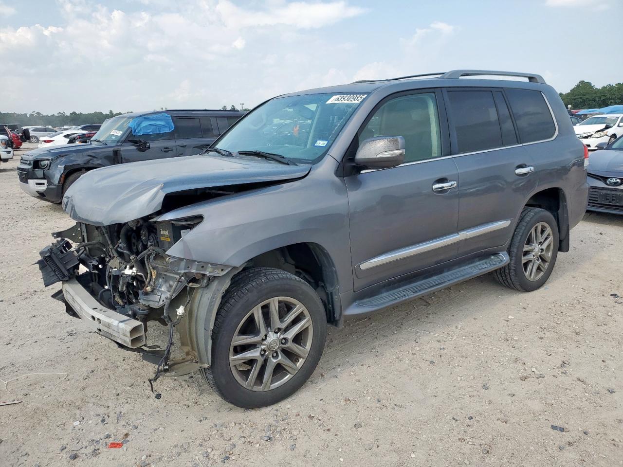 LEXUS LX 570