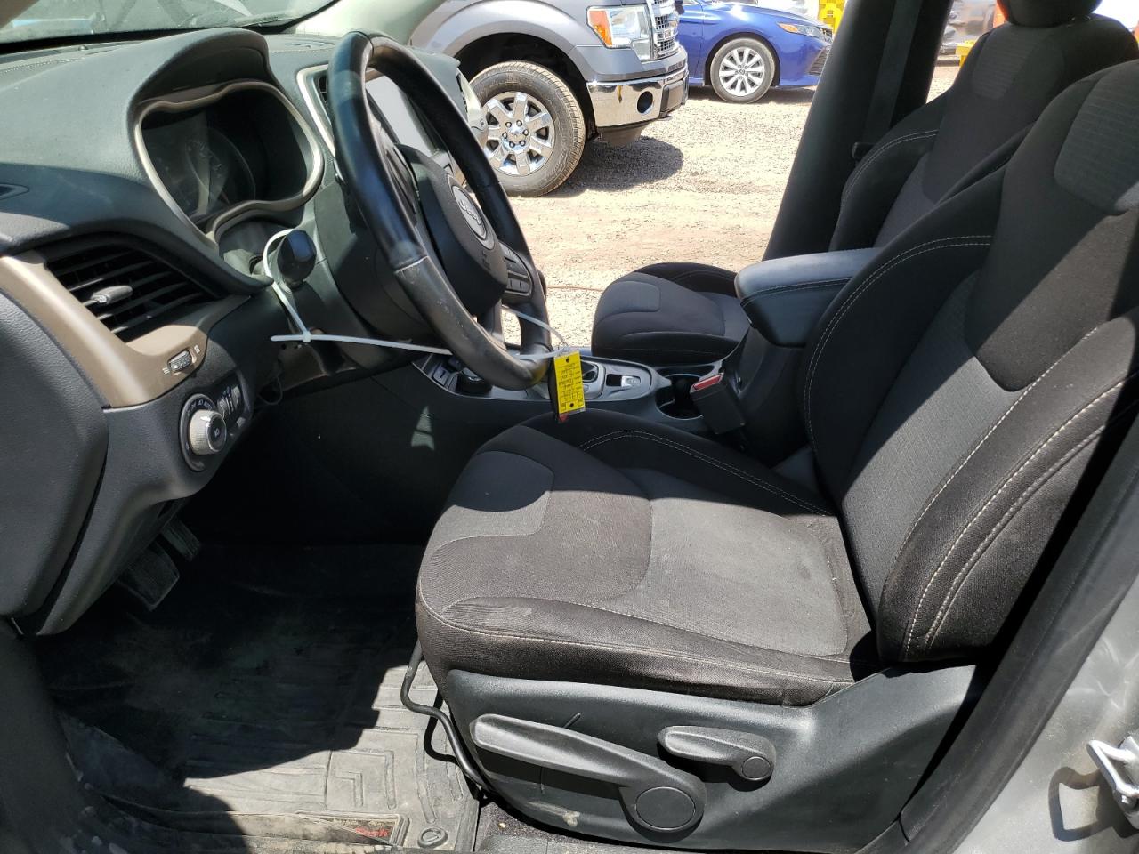 JEEP GRAND CHEROKEE LATITUDE