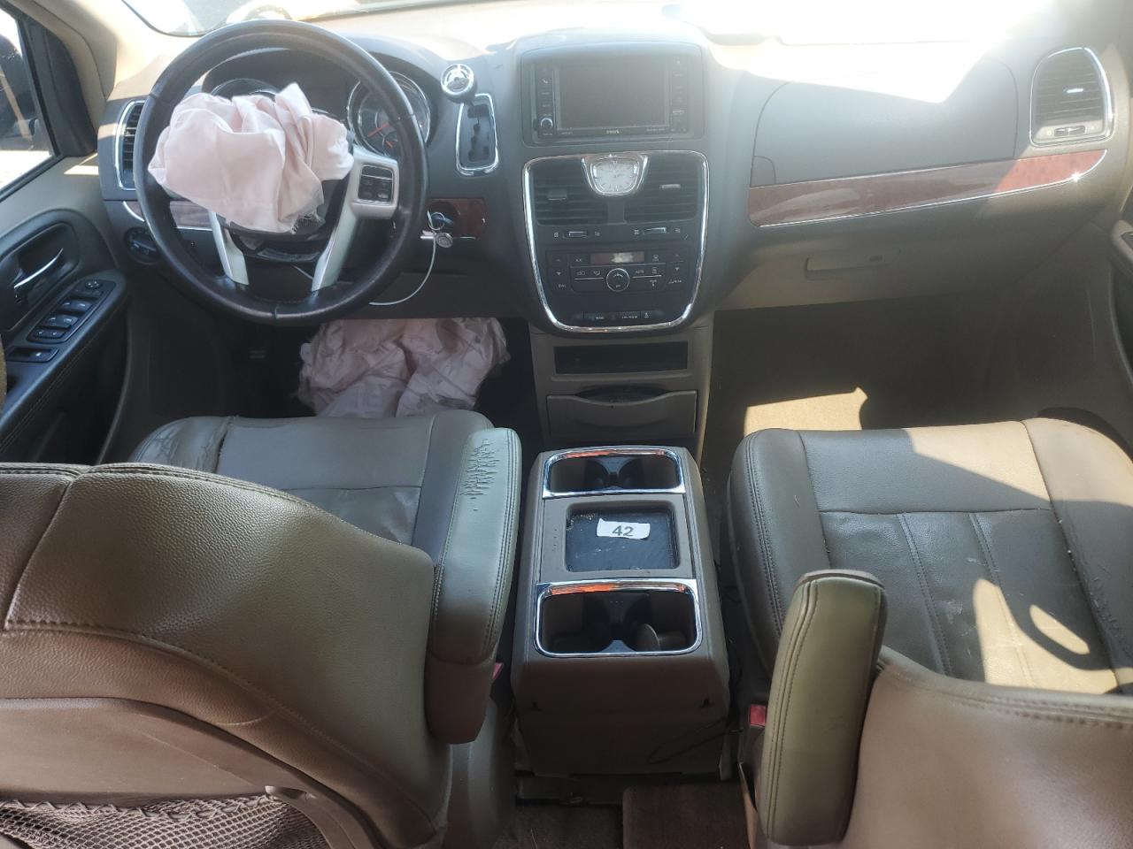 CHRYSLER TOWN & COUNTRY TOURING