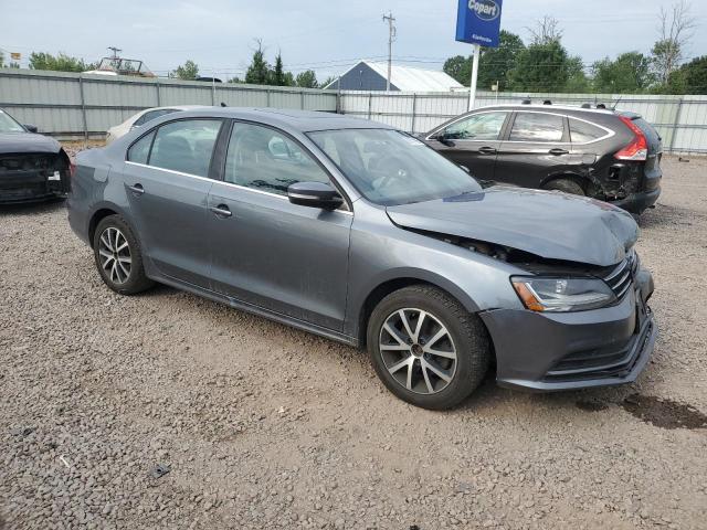 2018 VOLKSWAGEN JETTA SE 3VWDB7AJ0JM263676