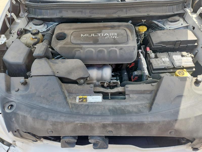 2015 JEEP CHEROKEE SPORT 1C4PJLAB8FW731097
