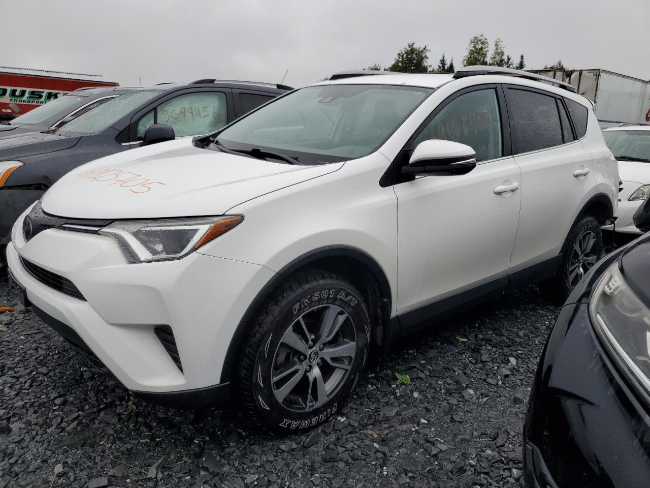 TOYOTA RAV4 LE