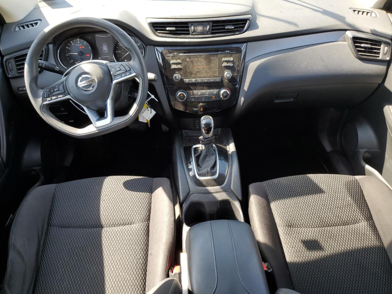 NISSAN ROGUE SPORT S