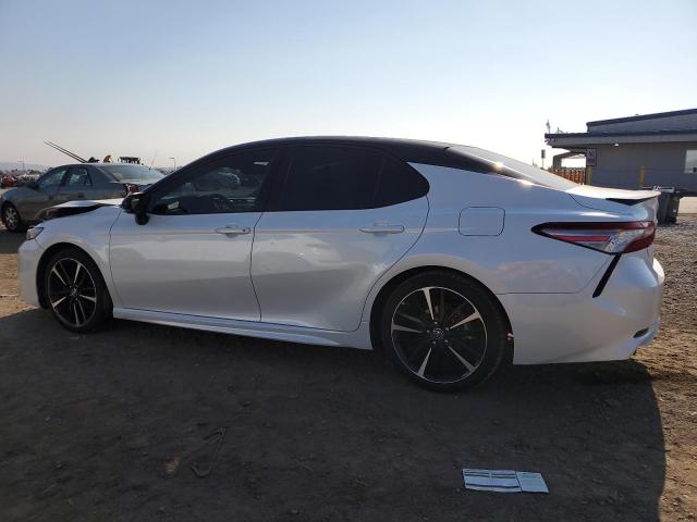 2018 TOYOTA CAMRY XSE 4T1B61HK7JU143889
