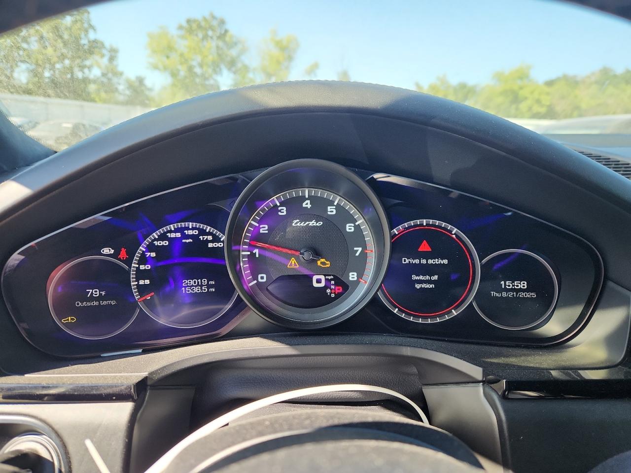 PORSCHE CAYENNE TURBO