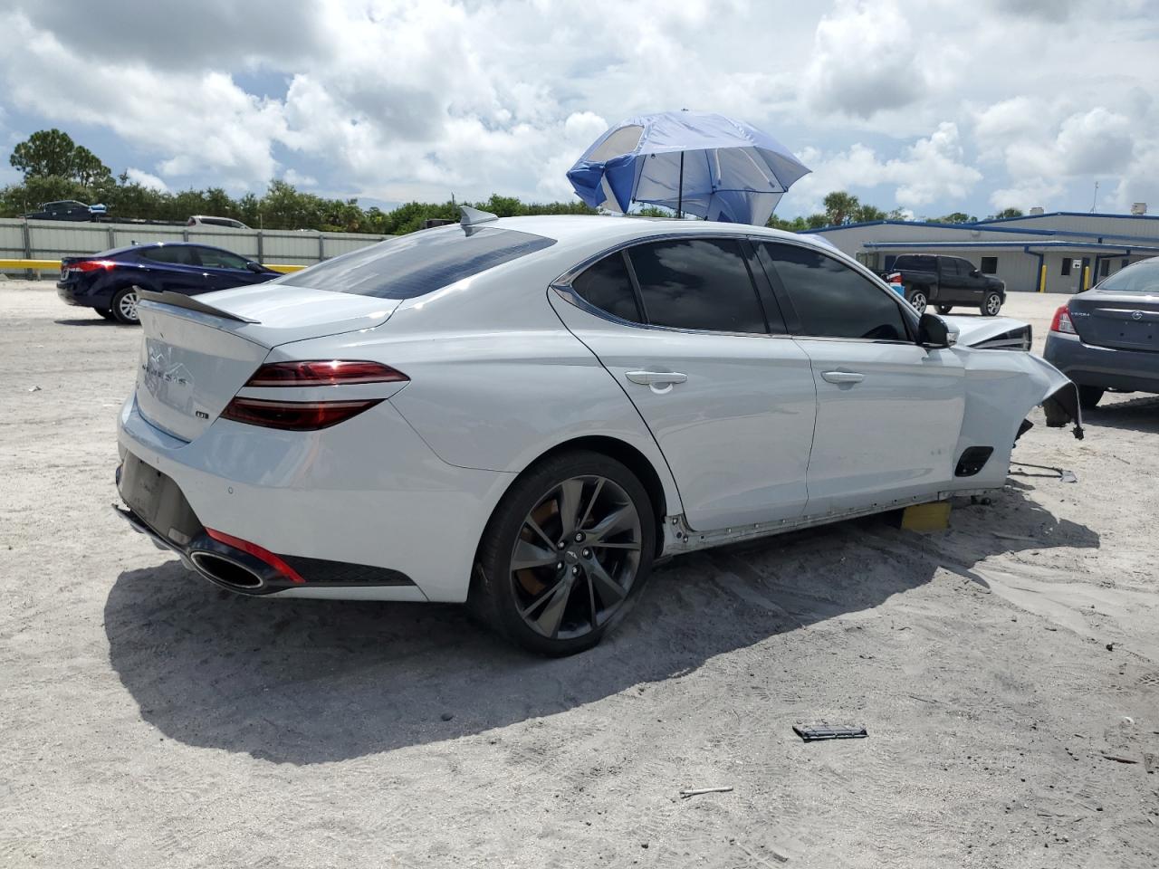 GENESIS G70 BASE