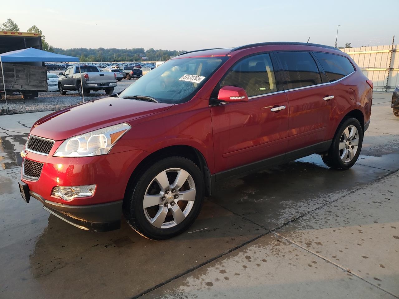 CHEVROLET TRAVERSE LT
