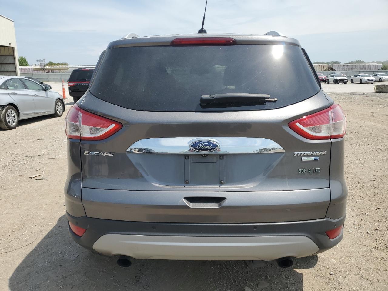 FORD ESCAPE TITANIUM