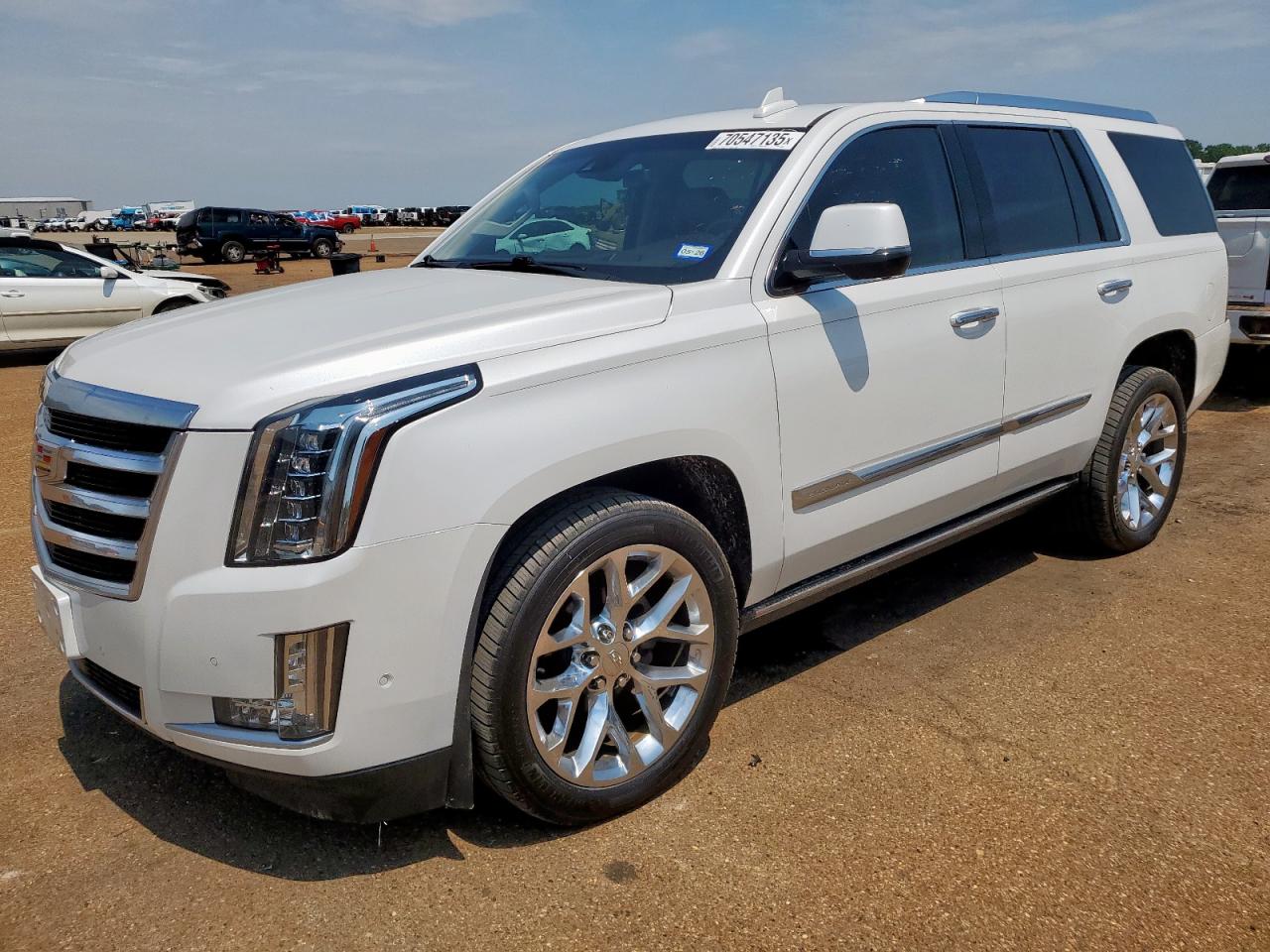 CADILLAC ESCALADE PREMIUM LUXURY