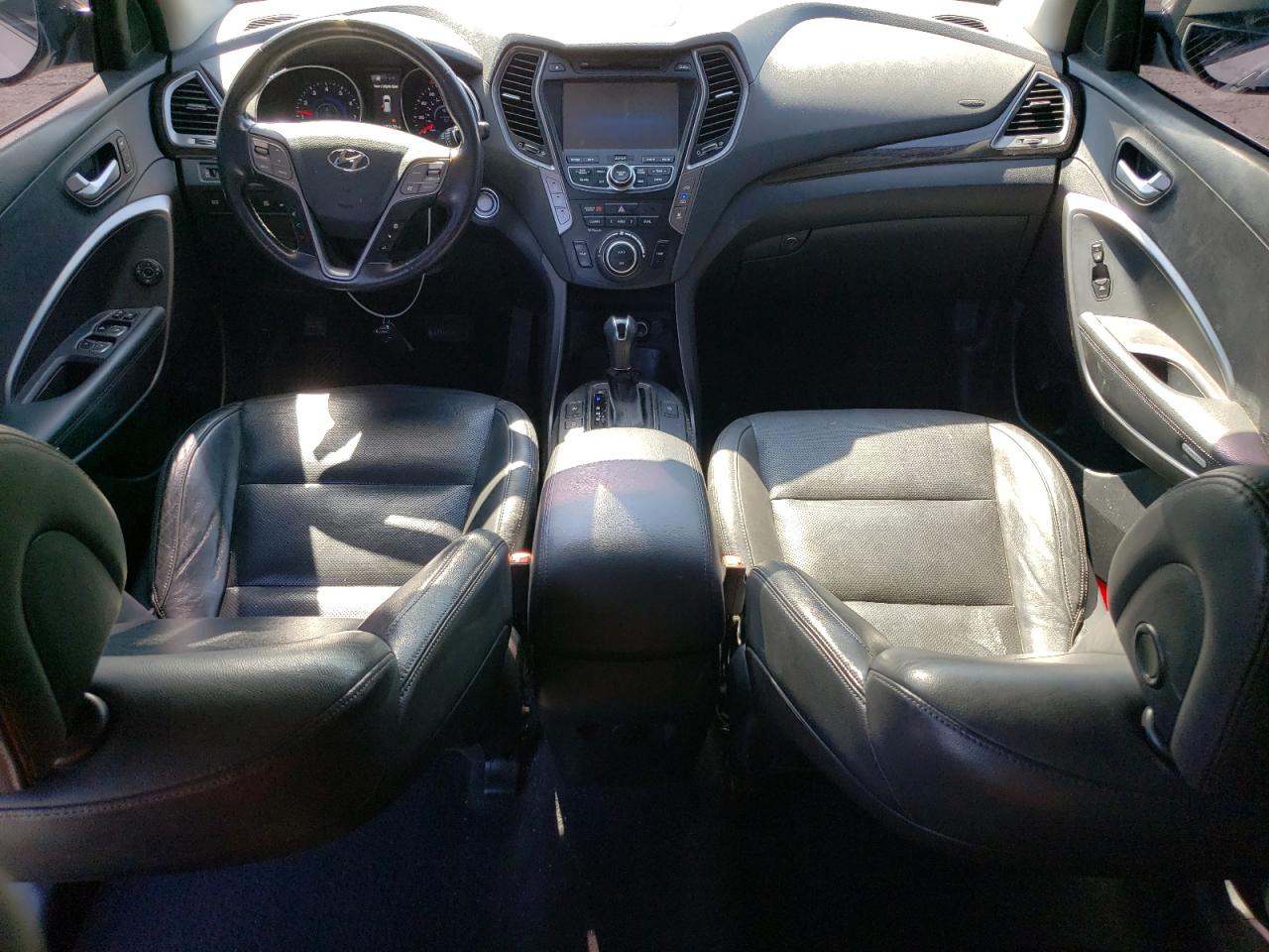 HYUNDAI SANTA FE SE ULTIMATE