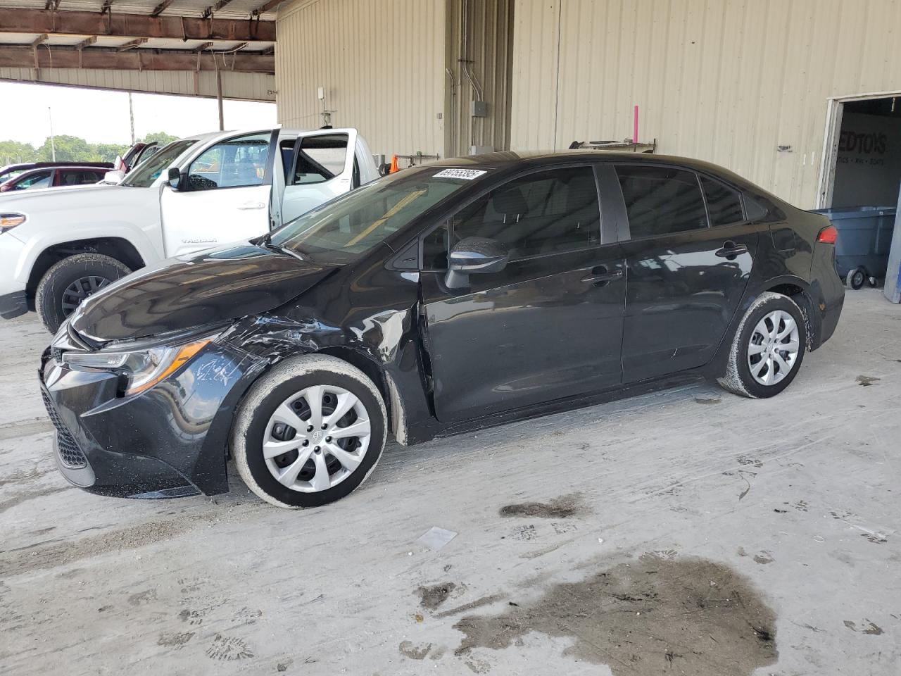 TOYOTA COROLLA LE
