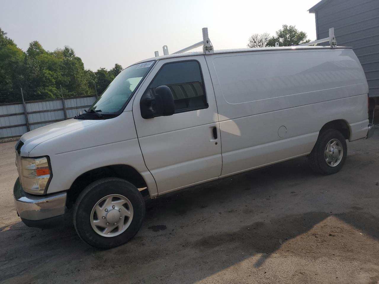 FORD ECONOLINE E150 VAN