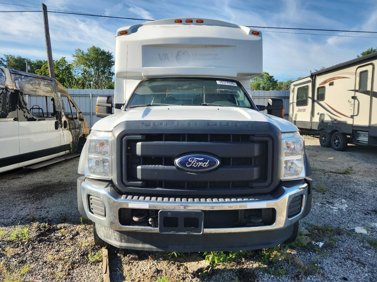 FORD F-550 SUPER DUTY