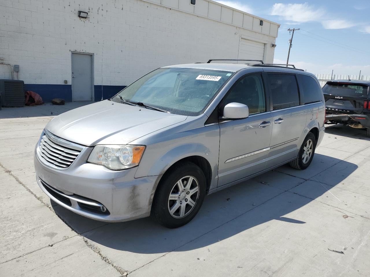 CHRYSLER TOWN & COUNTRY TOURING