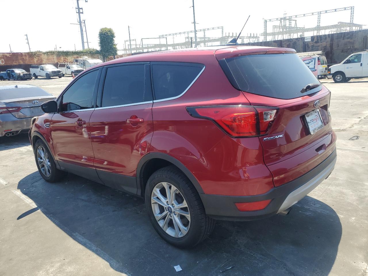 FORD ESCAPE SE