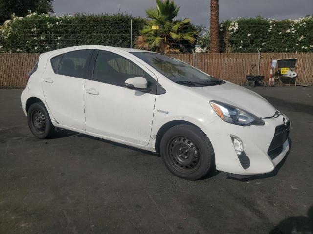 2016 TOYOTA PRIUS C JTDKDTB37G1122638