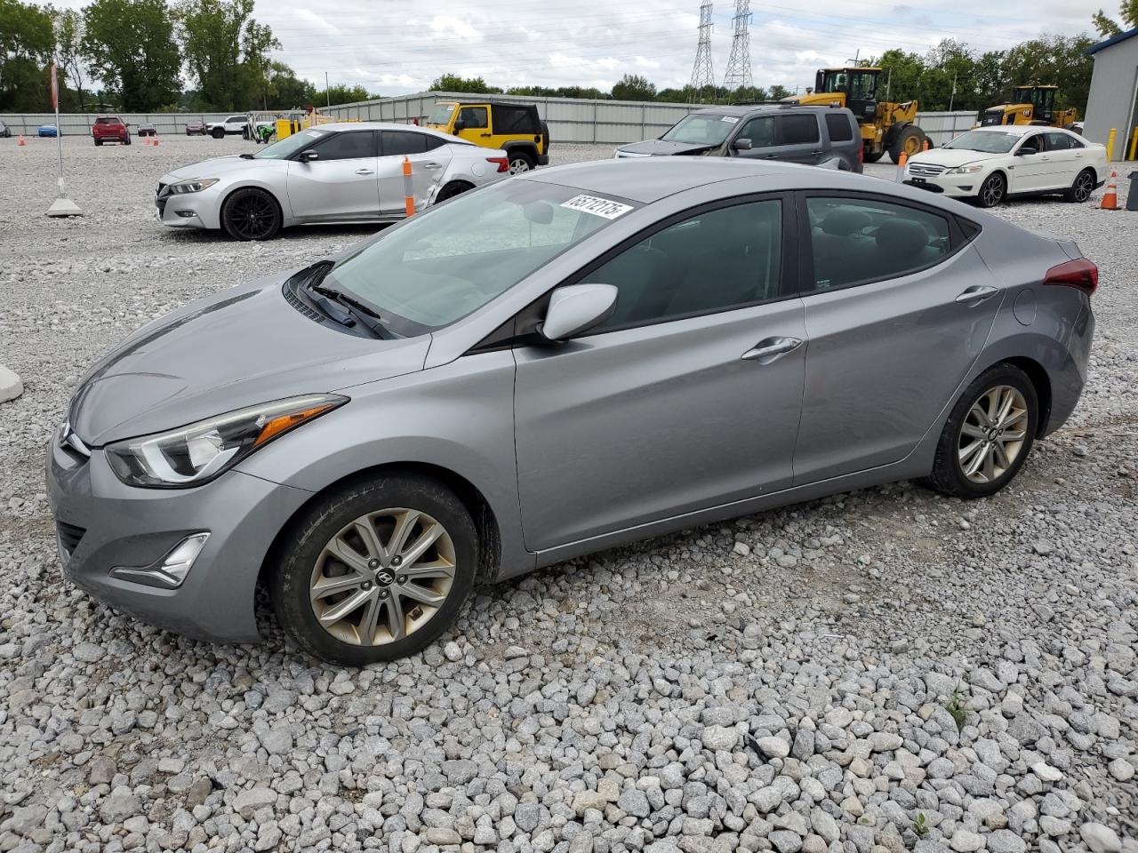 HYUNDAI ELANTRA SE