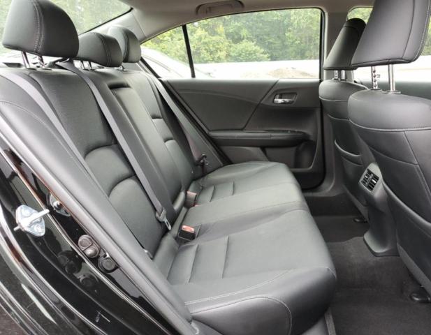 2017 HONDA ACCORD TOU - JHMCR6F76HC023821
