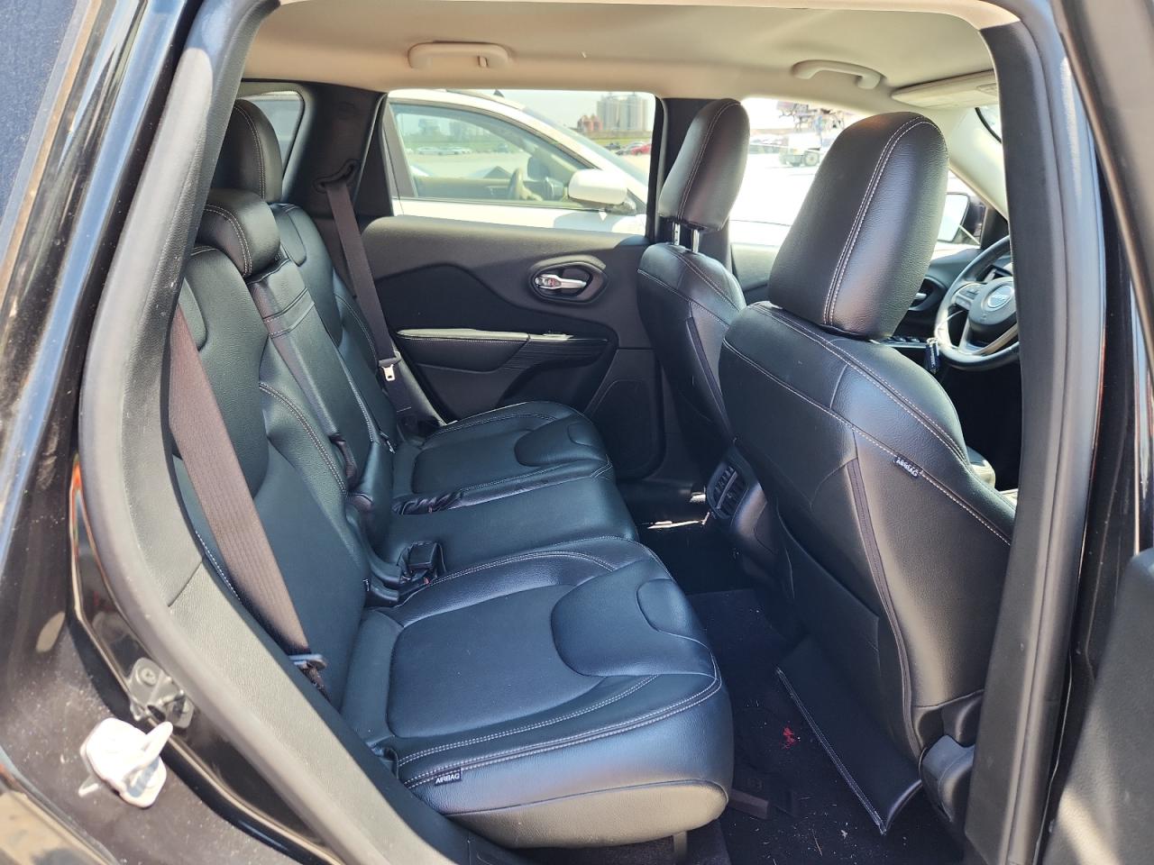 JEEP GRAND CHEROKEE LATITUDE